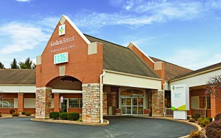 Goshen Retreat Women's Health Center building with drive up under a canopy