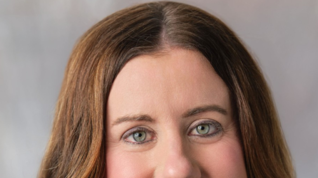 Audiologist Michelle Ridenour