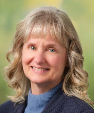 Dr. Darah Regal, Otolaryngology (Ear, nose and Throat) specialty